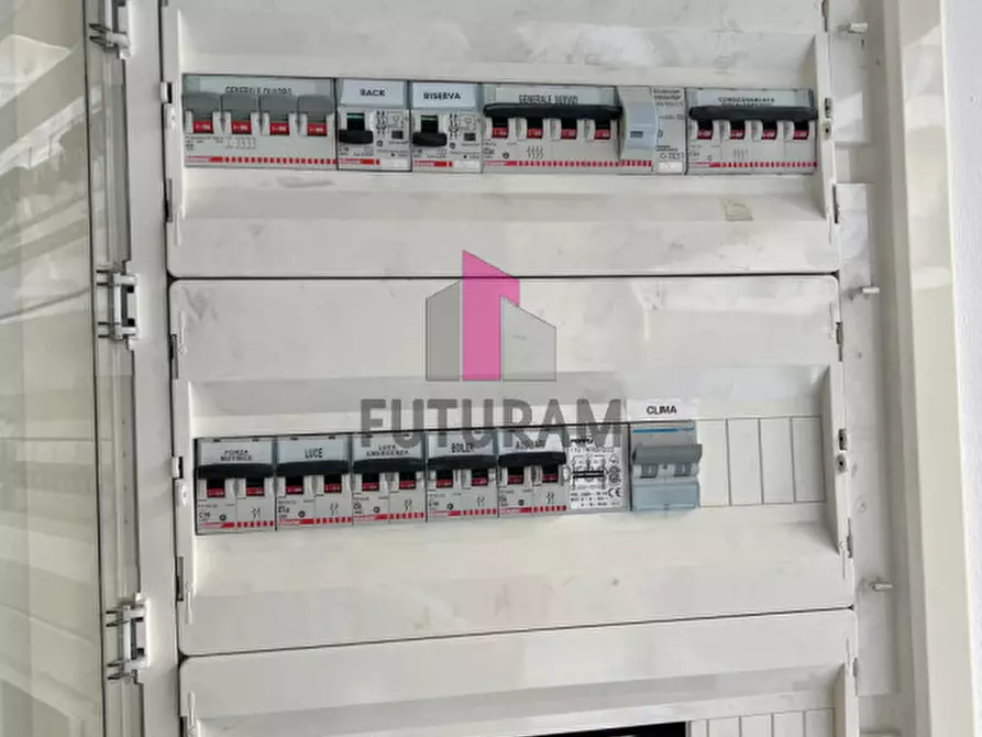 Immagine 17 di Ufficio in vendita  in VIA ROMA a Campodarsego