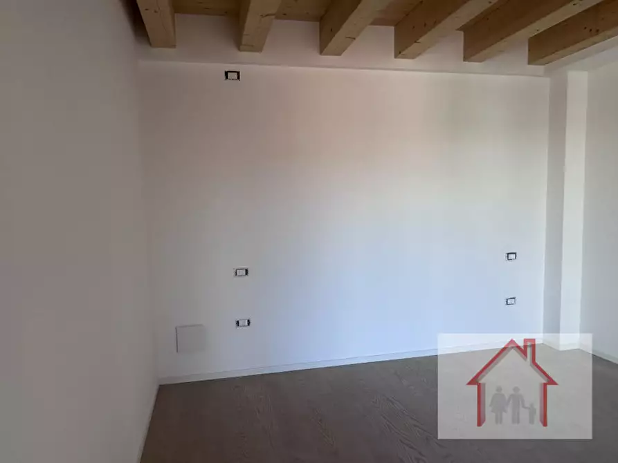 Immagine 13 di Attico in vendita  a Treviso