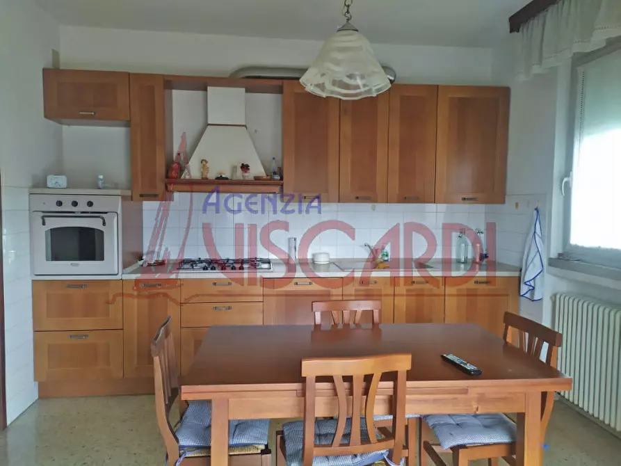 Immagine 1 di Appartamento in vendita  in Via Ortigara 6 a Caorle