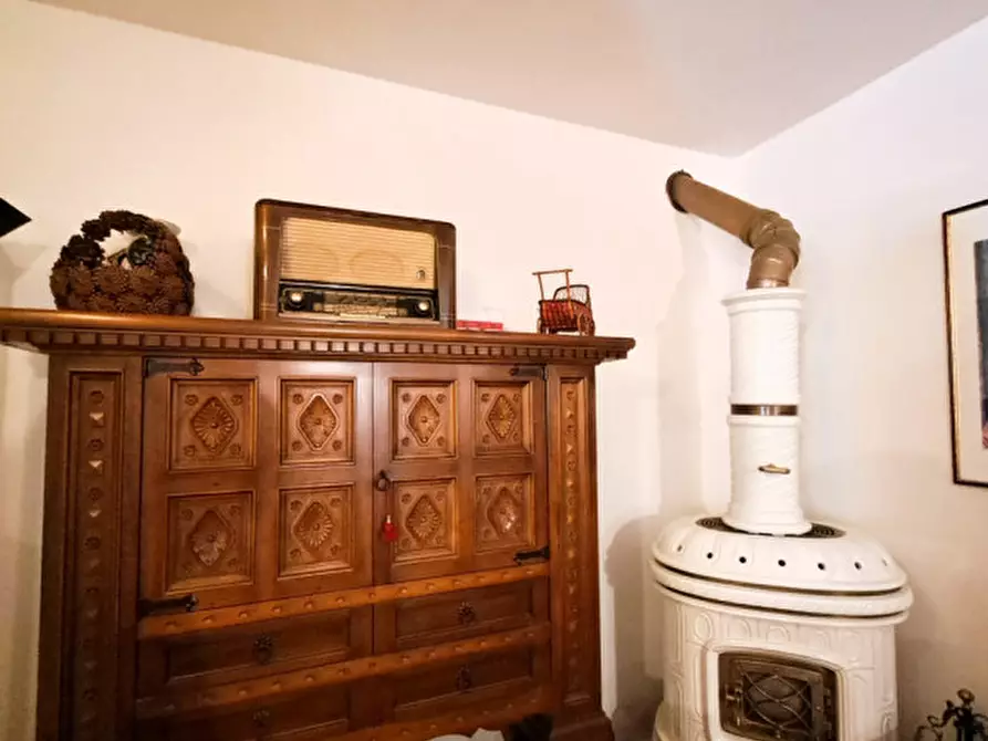 Immagine 32 di Villa in vendita  a Passignano Sul Trasimeno