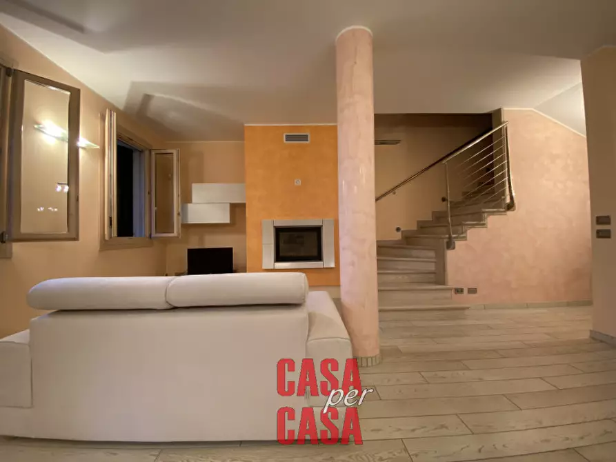 Immagine 9 di Casa bifamiliare in vendita  in via matteotti a Ospedaletto Euganeo