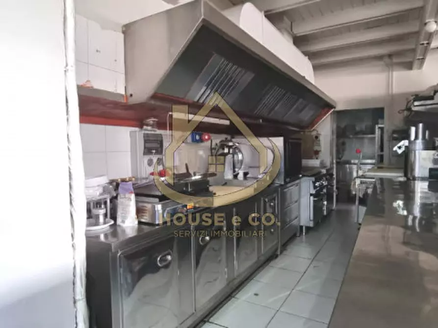 Immagine 7 di Attività commerciale in vendita  in Vigevano Centro a Vigevano