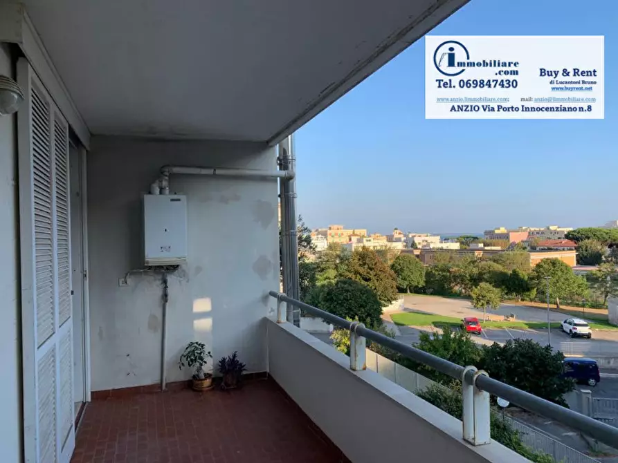 Immagine 3 di Attico in vendita  in Via Livatino a Nettuno