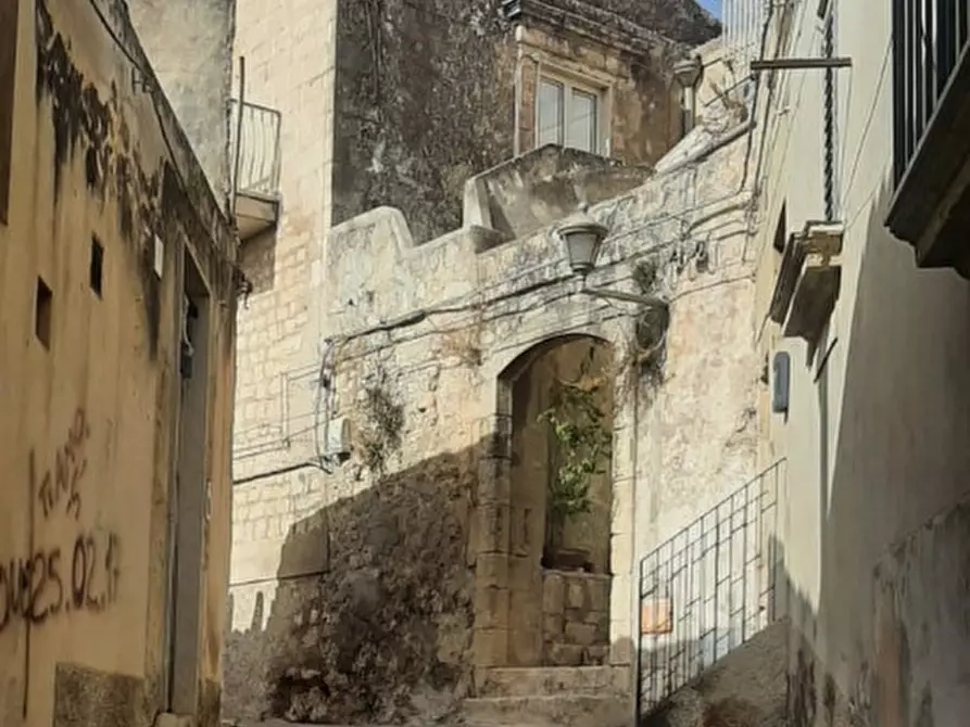 Immagine 1 di Casa indipendente in vendita  in Via Nativo a Modica