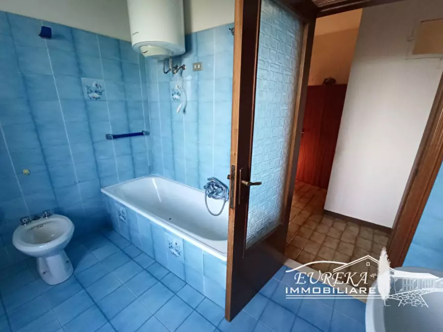 Immagine 16 di Appartamento in vendita  in Ospedaletto a San Venanzo