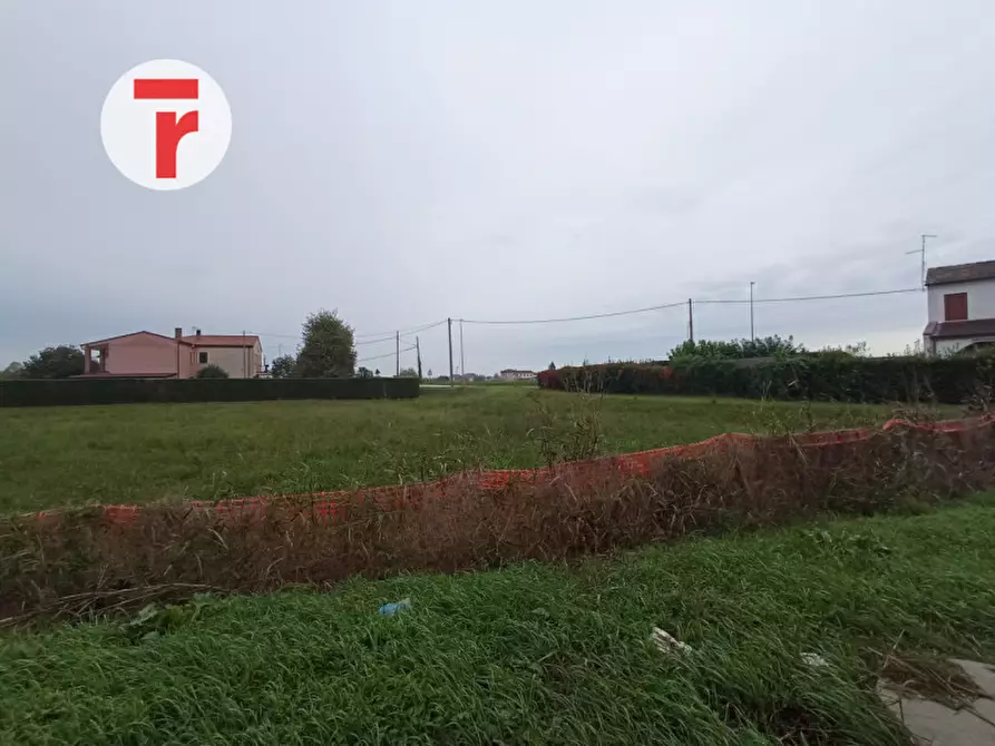 Immagine 1 di Terreno in vendita  in via xxv aprile a Vighizzolo D'este