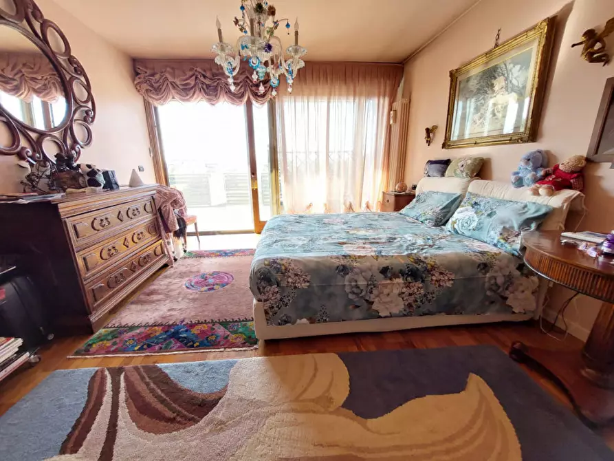 Immagine 10 di Attico in vendita  in Via Adige a Vicenza