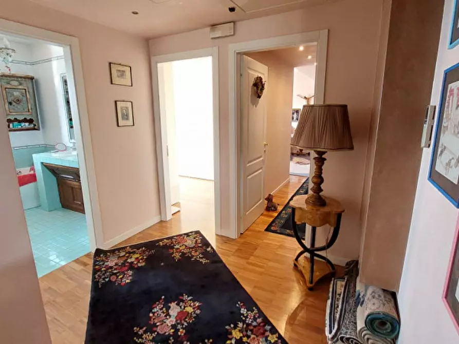 Immagine 22 di Attico in vendita  in Via Adige a Vicenza