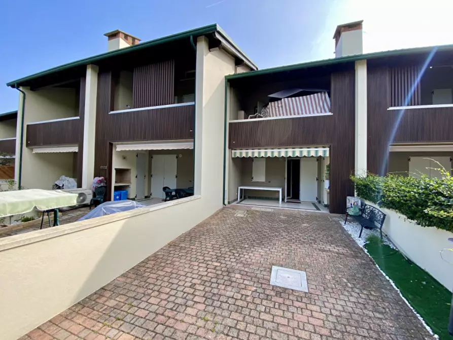 Immagine 2 di Appartamento in vendita  in lido nazioni a Comacchio