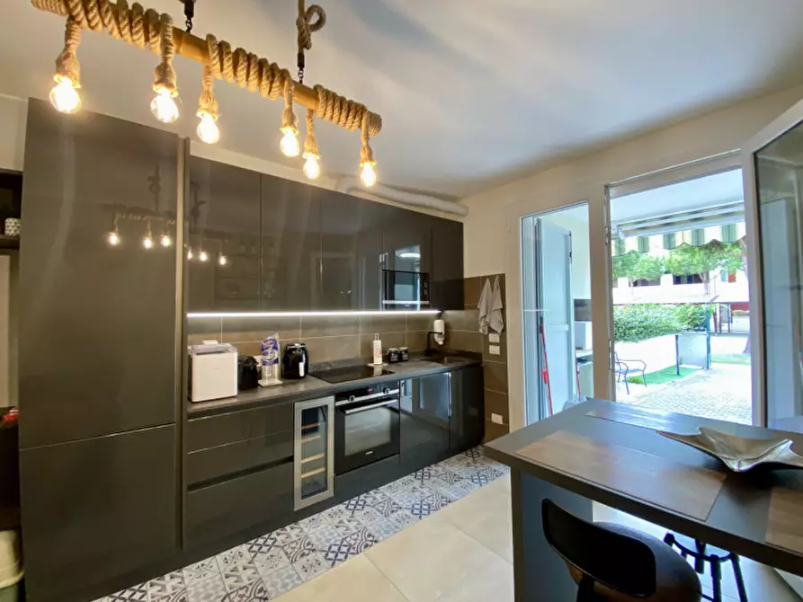 Immagine 3 di Appartamento in vendita  in lido nazioni a Comacchio