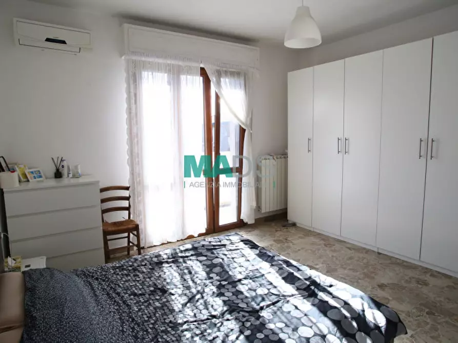 Immagine 2 di Appartamento in vendita  in Via Francesco Baracca a Prato
