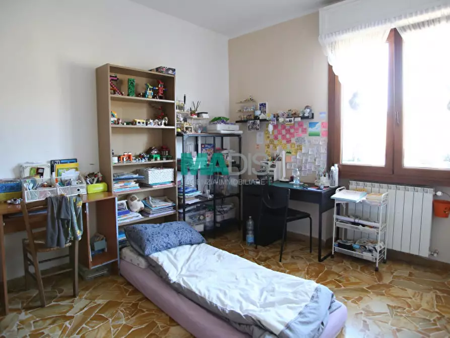 Immagine 17 di Appartamento in vendita  in Via Francesco Baracca a Prato