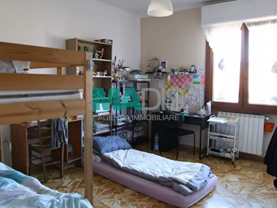 Immagine 18 di Appartamento in vendita  in Via Francesco Baracca a Prato