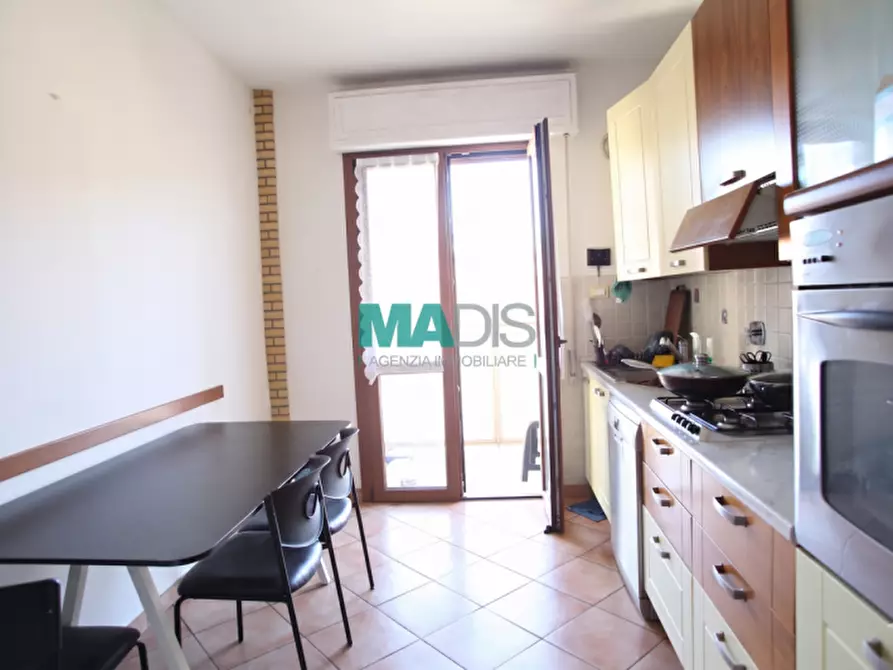 Immagine 33 di Appartamento in vendita  in Via Francesco Baracca a Prato