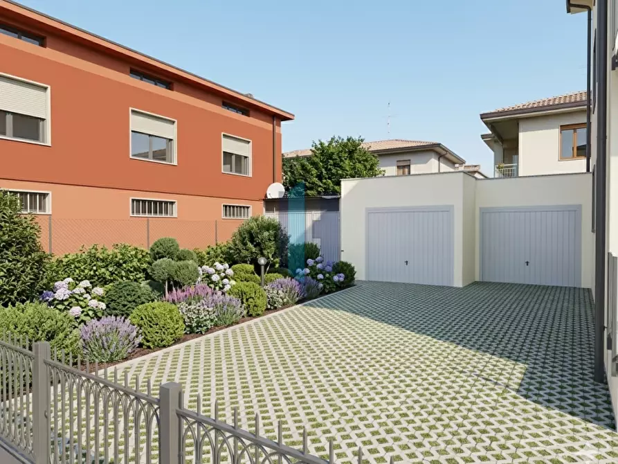 Immagine 5 di Casa indipendente in vendita  in Via Roma a Valbrembo