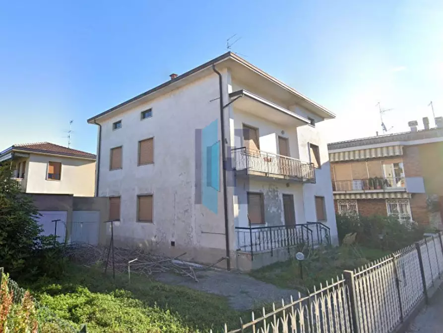 Immagine 12 di Casa indipendente in vendita  in Via Roma a Valbrembo