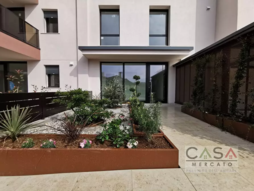 Immagine 15 di Attico in vendita  in Via Princivalle Mantica a Pordenone