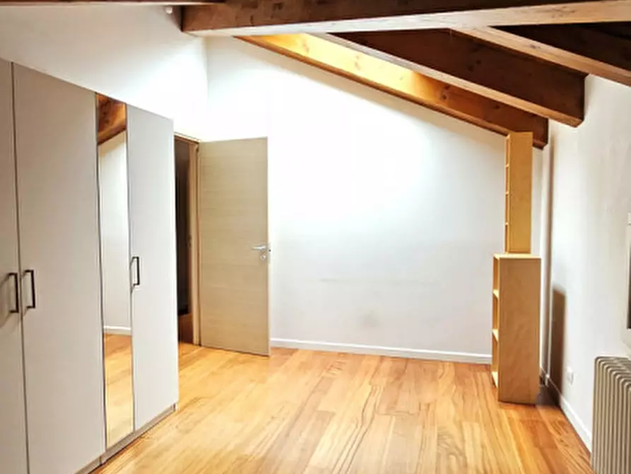 Immagine 9 di Attico in vendita  in Corso del Popolo a Padova