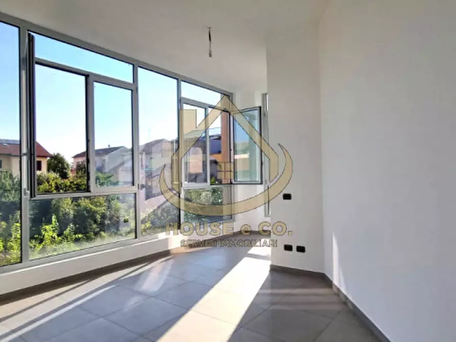 Immagine 1 di Appartamento in vendita  in corso Milano a Vigevano