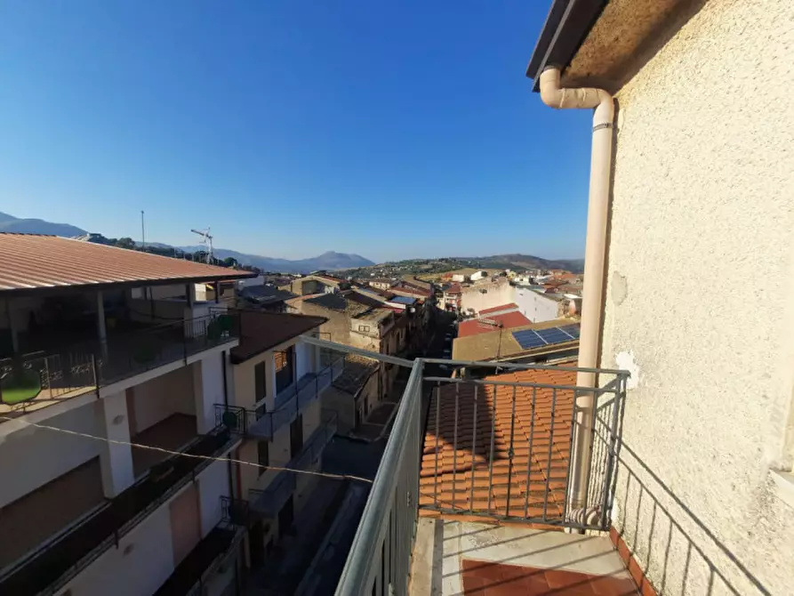 Immagine 6 di Palazzo in vendita  in Via Armando Diaz 30 a Bolognetta