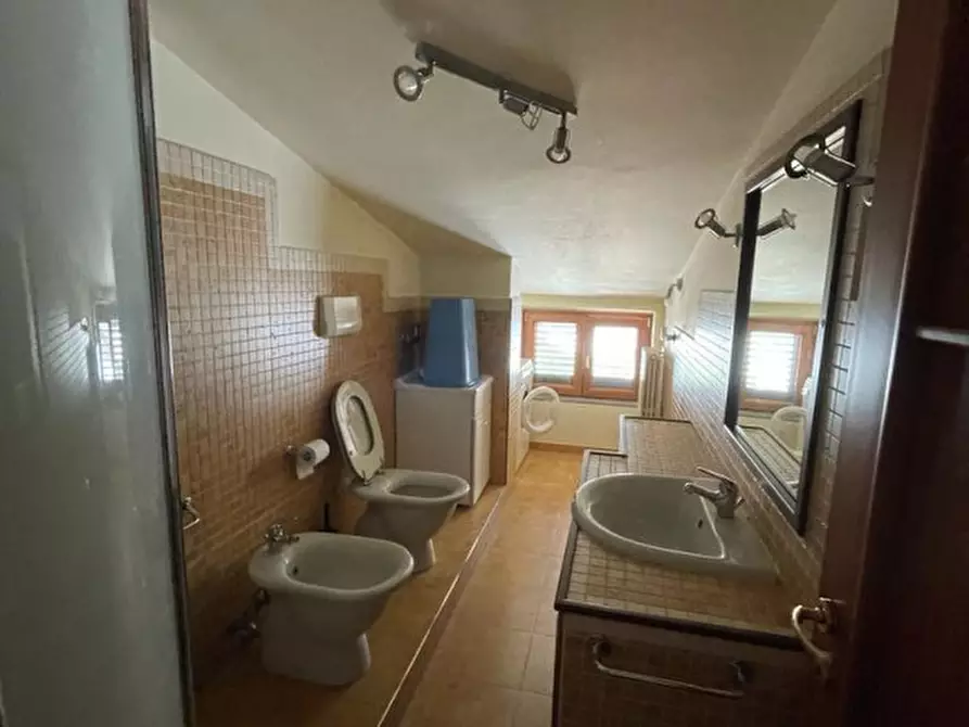 Immagine 6 di Appartamento in vendita  in Via Provinciale a Marsicovetere