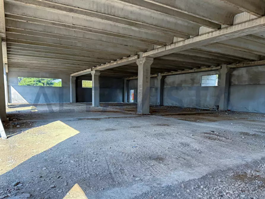 Immagine 6 di Ufficio in vendita  in via caselle a Bedizzole