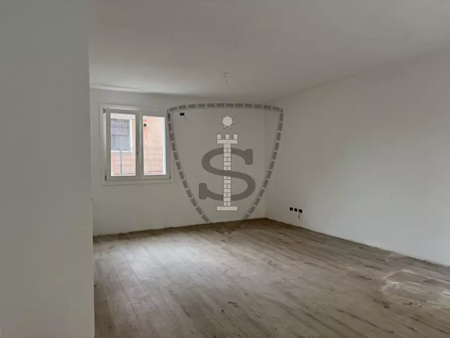 Immagine 4 di Appartamento in vendita  in Via Marconi, 103 a Tezze Sul Brenta