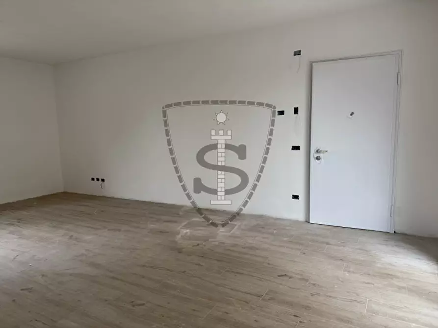 Immagine 5 di Appartamento in vendita  in Via Marconi, 103 a Tezze Sul Brenta