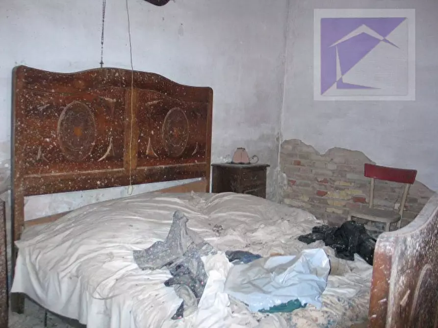 Immagine 11 di Rustico / casale in vendita  a Massanzago