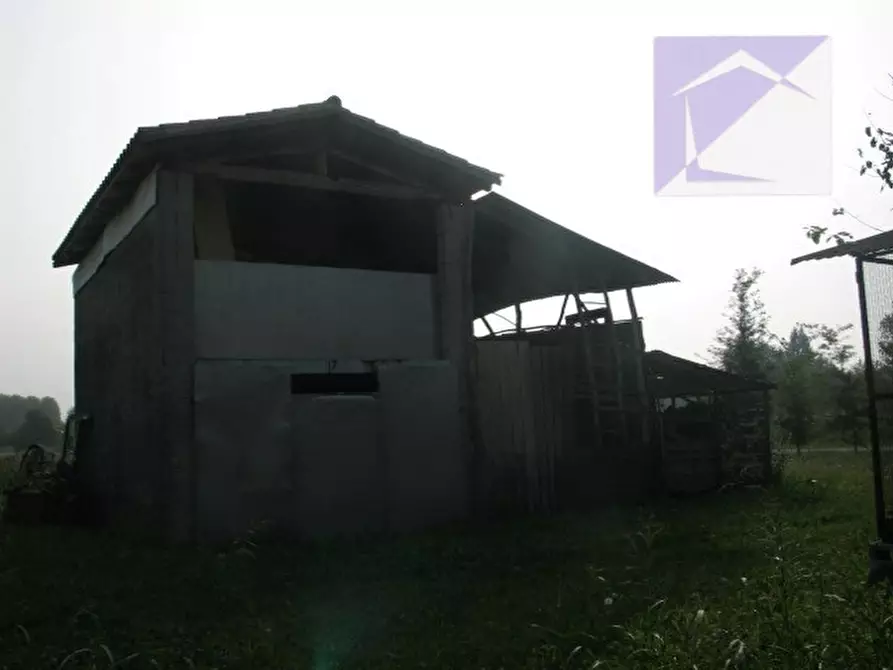 Immagine 16 di Rustico / casale in vendita  a Massanzago