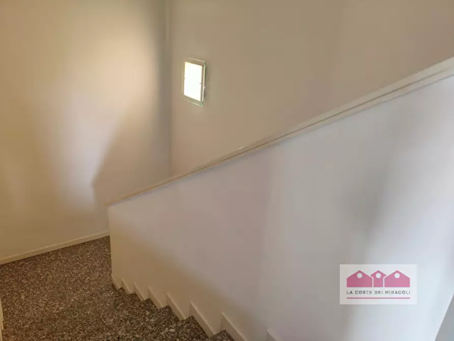 Immagine 14 di Casa bifamiliare in affitto  in Via Curti a Caldogno