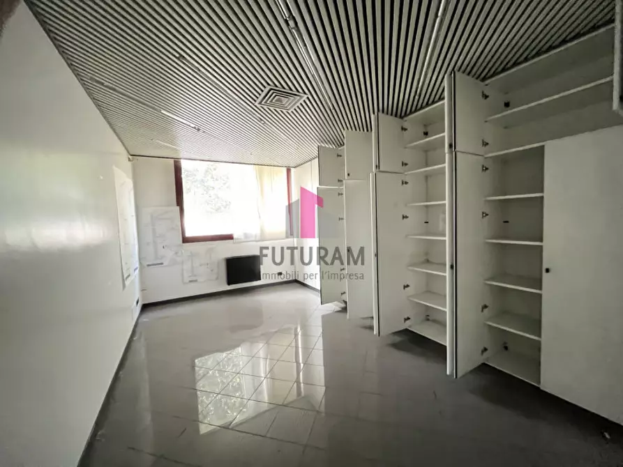 Immagine 6 di Ufficio in affitto  in Via Roma a Campodoro