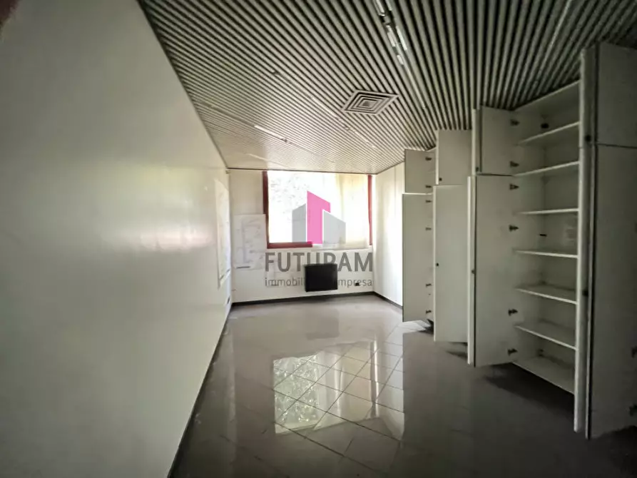 Immagine 9 di Ufficio in affitto  in Via Roma a Campodoro