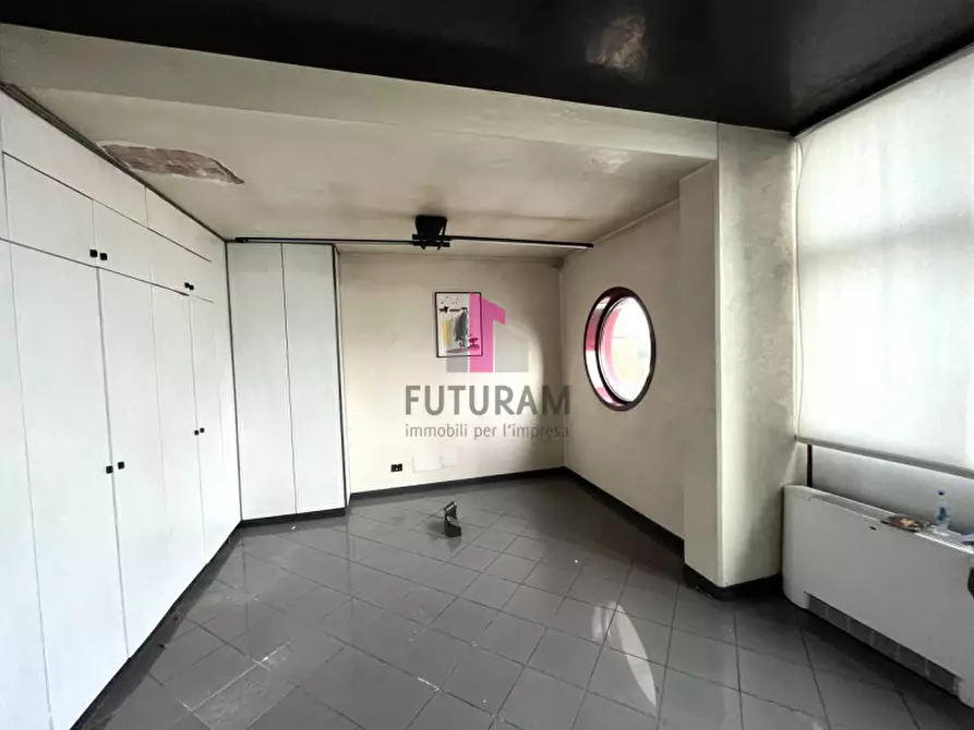Immagine 16 di Ufficio in affitto  in Via Roma a Campodoro