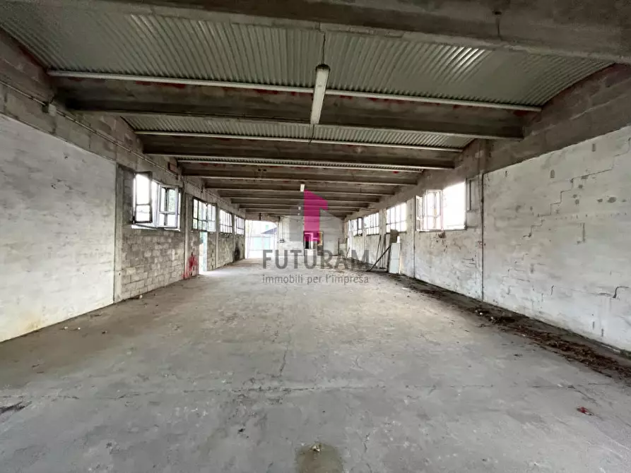 Immagine 18 di Ufficio in affitto  in Via Roma a Campodoro