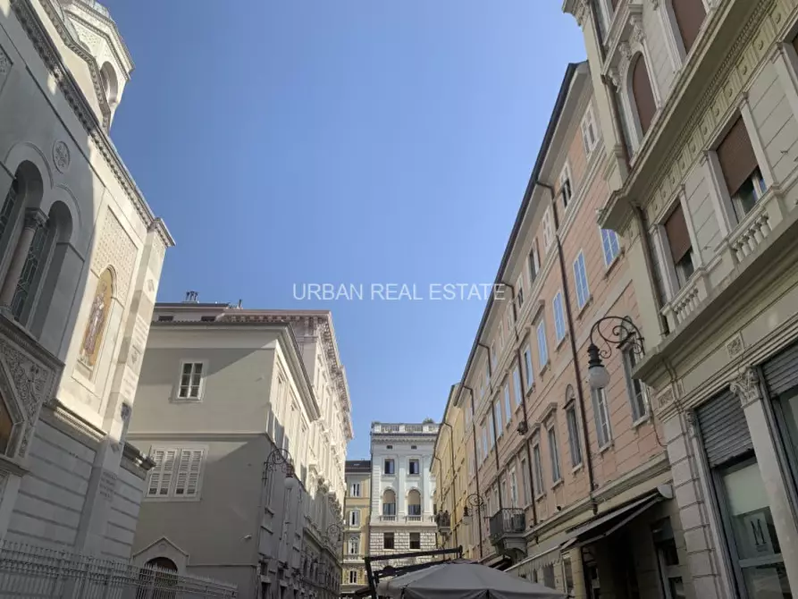 Immagine 39 di Appartamento in affitto  in Via San Spiridione 7 a Trieste