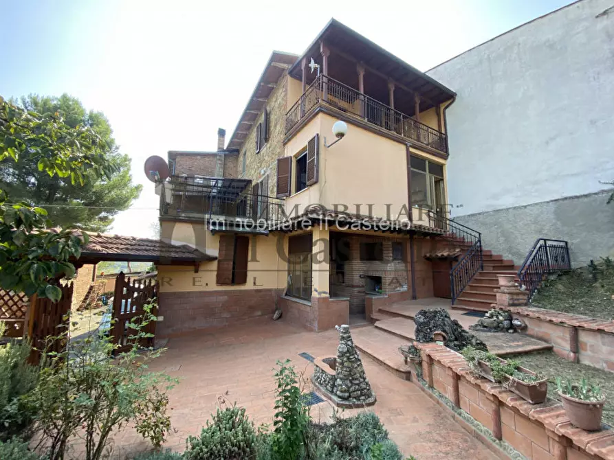 Immagine 2 di Villetta a schiera in vendita  in Località Caioncola a Castiglione Del Lago