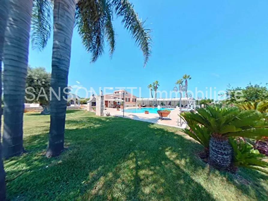 Immagine 11 di Villa in vendita  in IHOSAV a Fasano