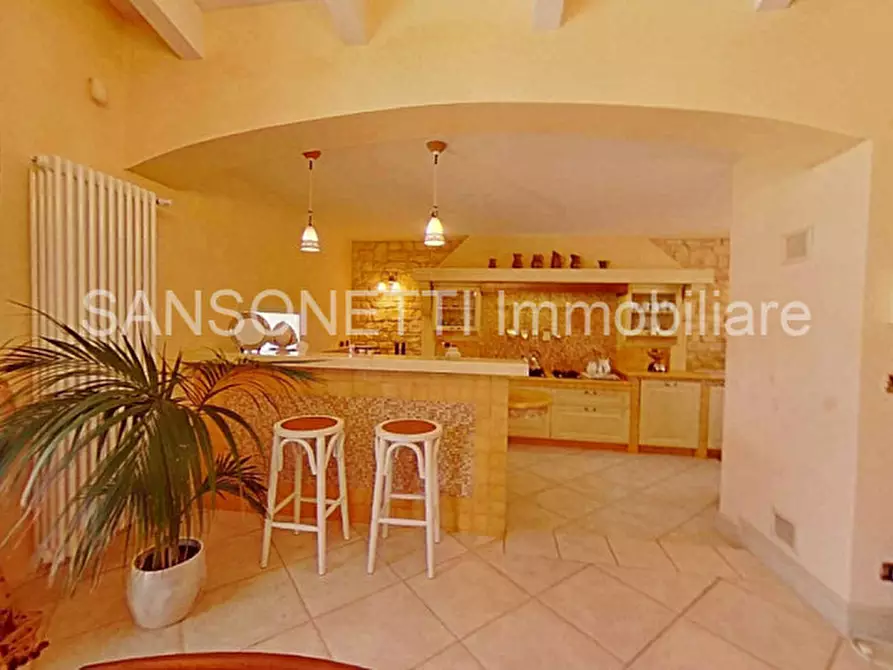 Immagine 22 di Villa in vendita  in IHOSAV a Fasano