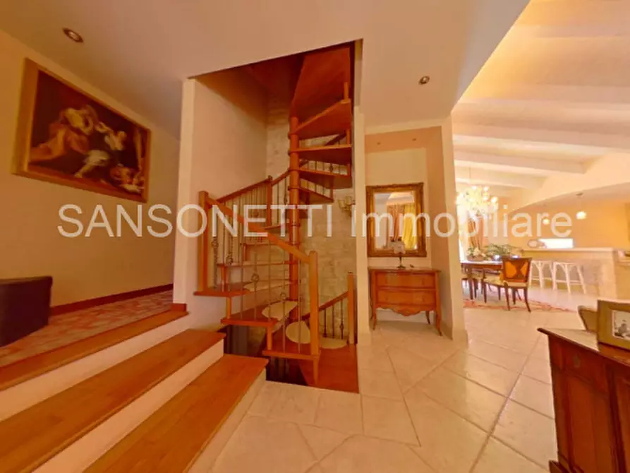 Immagine 41 di Villa in vendita  in IHOSAV a Fasano