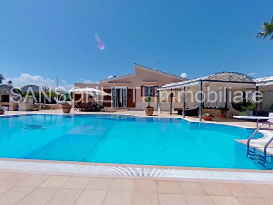 Immagine 56 di Villa in vendita  in IHOSAV a Fasano