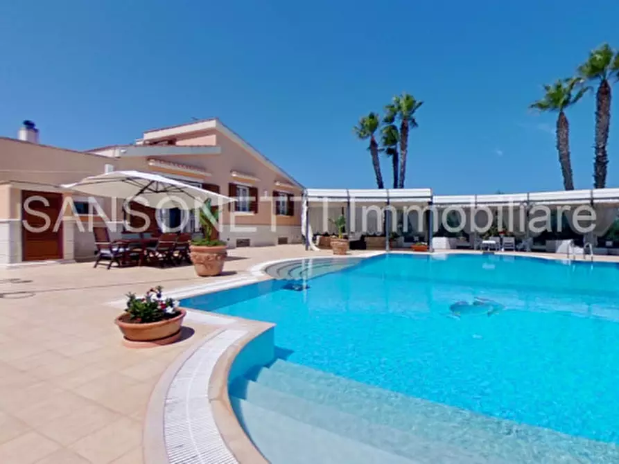 Immagine 57 di Villa in vendita  in IHOSAV a Fasano