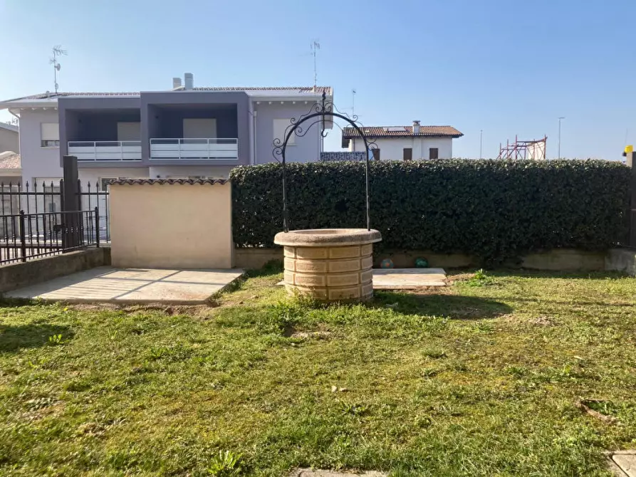 Immagine 34 di Appartamento in vendita  in VIA ROSA' DI BASSANO, 3 a Calvisano