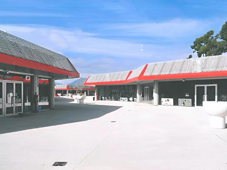 Immagine 6 di Attività commerciale in vendita  in Contrada Rio Moro a Colonnella