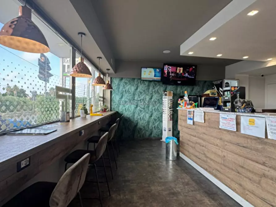 Immagine 2 di Attività commerciale in affitto  in Strada Provinciale 28 a Modica