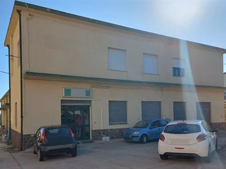 Immagine 1 di Capannone industriale in vendita  in Via Nazionale, N. 235-237 a Serrenti