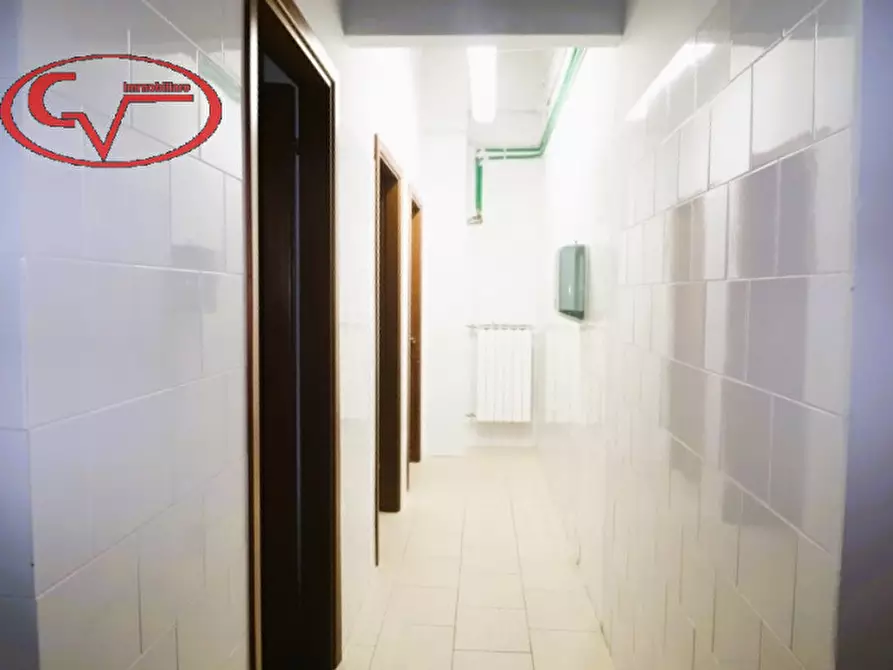 Immagine 6 di Laboratorio in vendita  in via lungarno a Terranuova Bracciolini