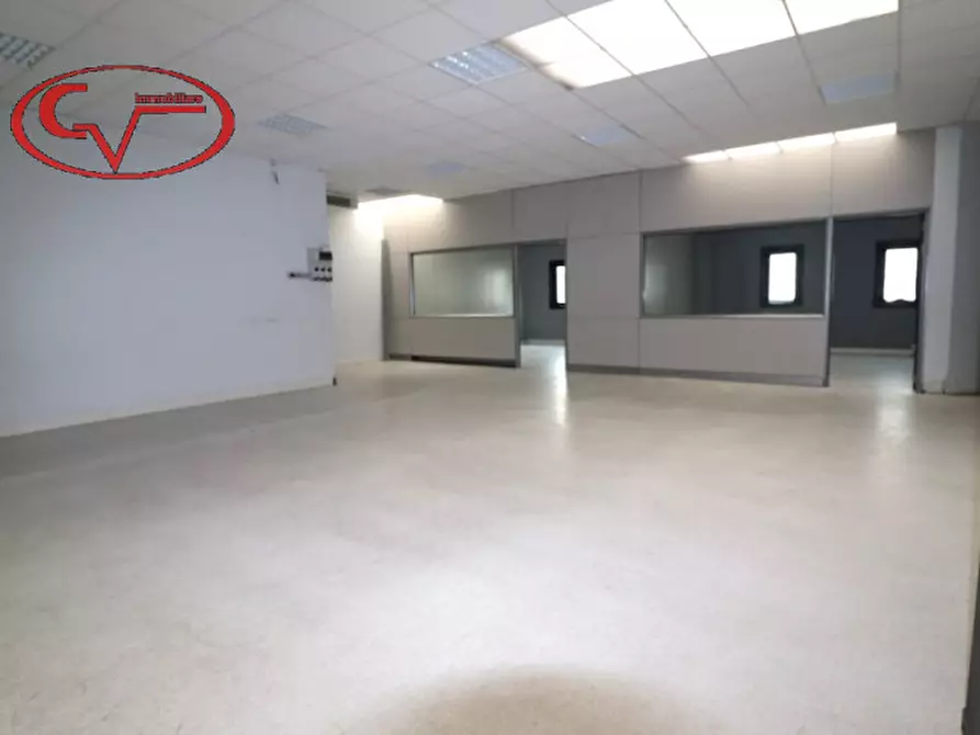 Immagine 11 di Laboratorio in vendita  in via lungarno a Terranuova Bracciolini