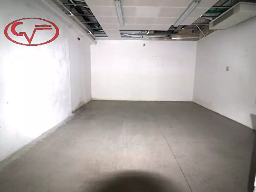 Immagine 16 di Laboratorio in vendita  in via lungarno a Terranuova Bracciolini