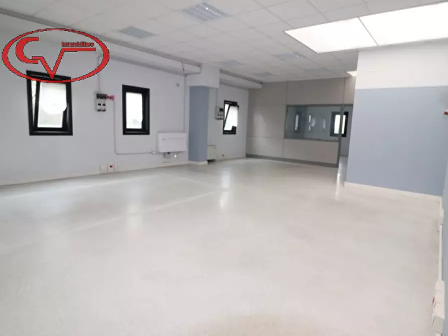 Immagine 20 di Laboratorio in vendita  in via lungarno a Terranuova Bracciolini